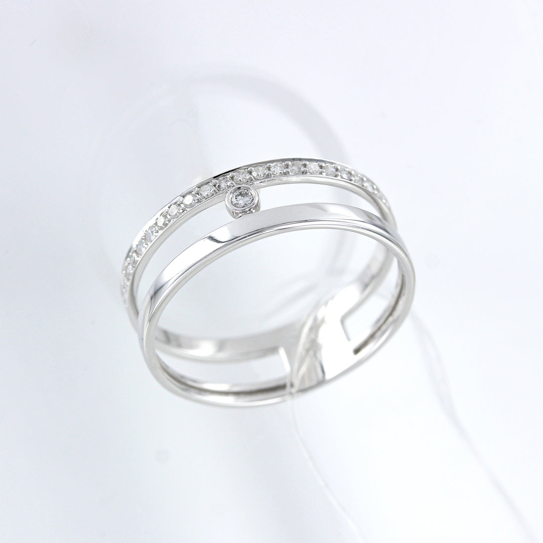 Weißgold Damenring mit Brillanten