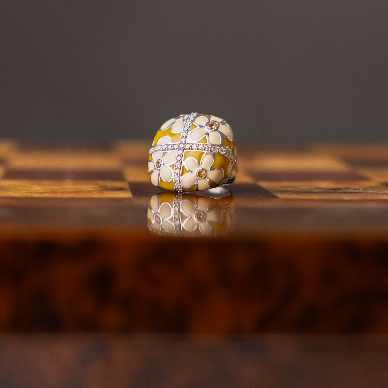 Damenring mit Emaille und Zirkonia