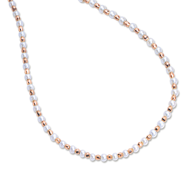 Collier mit Perlen