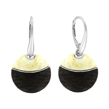 Ohrhänger mit Milchbernstein und schwarzer Eiche
