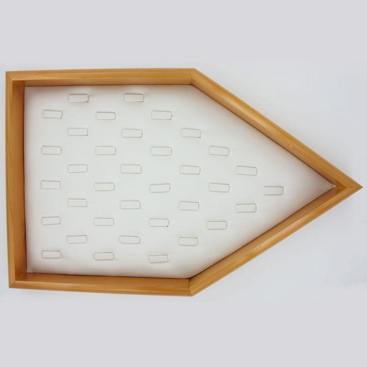 Tabletts für Ringe