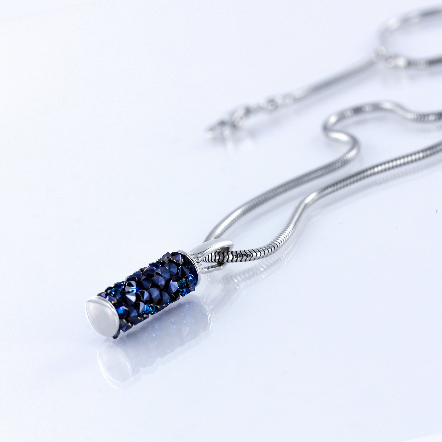 Anhänger mit blauen Kristallen Swarovski 2