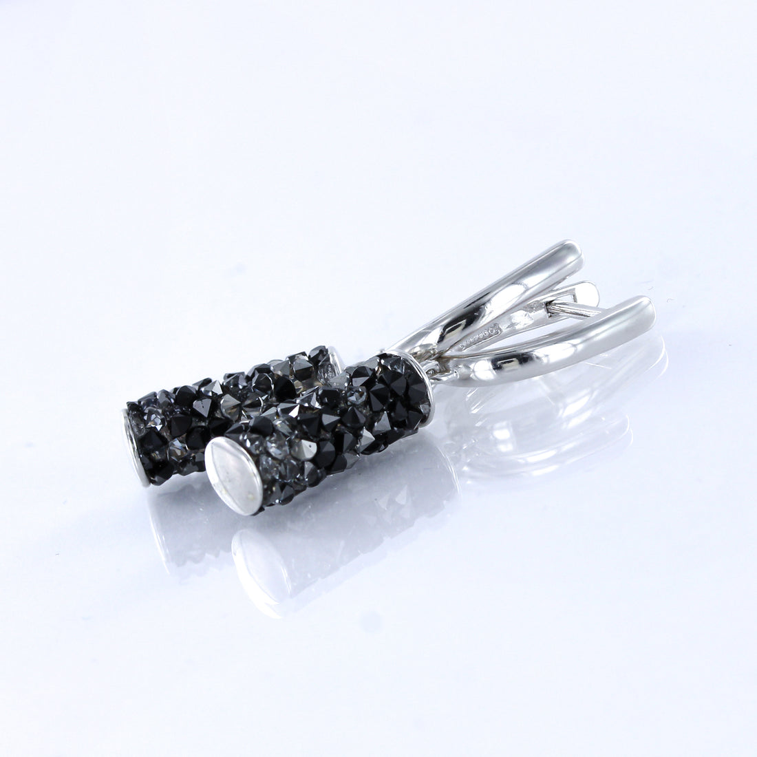 Ohrhänger mit schwarzen Kristallen Swarovski